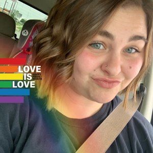 Meet your Posher, Candace